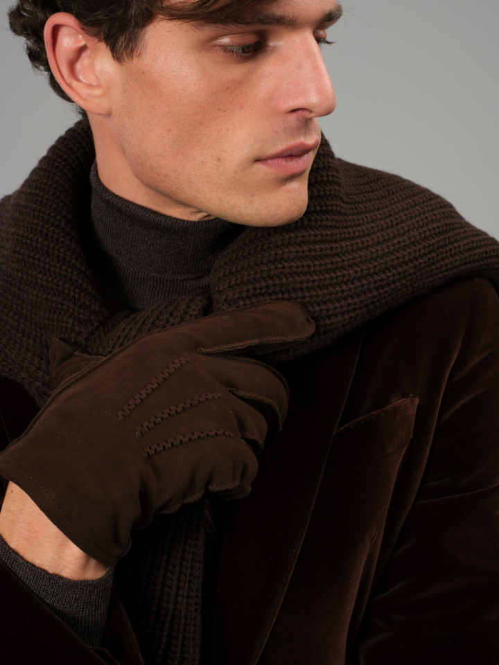Merino "Mouline" wool turtle neck sweater