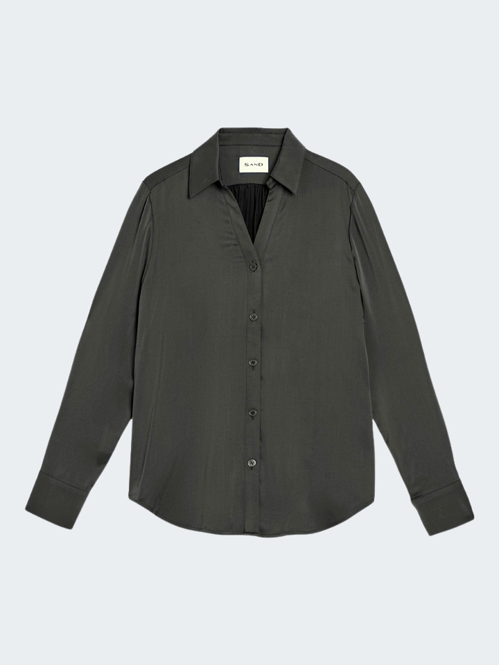Open neck silk stretch shirt